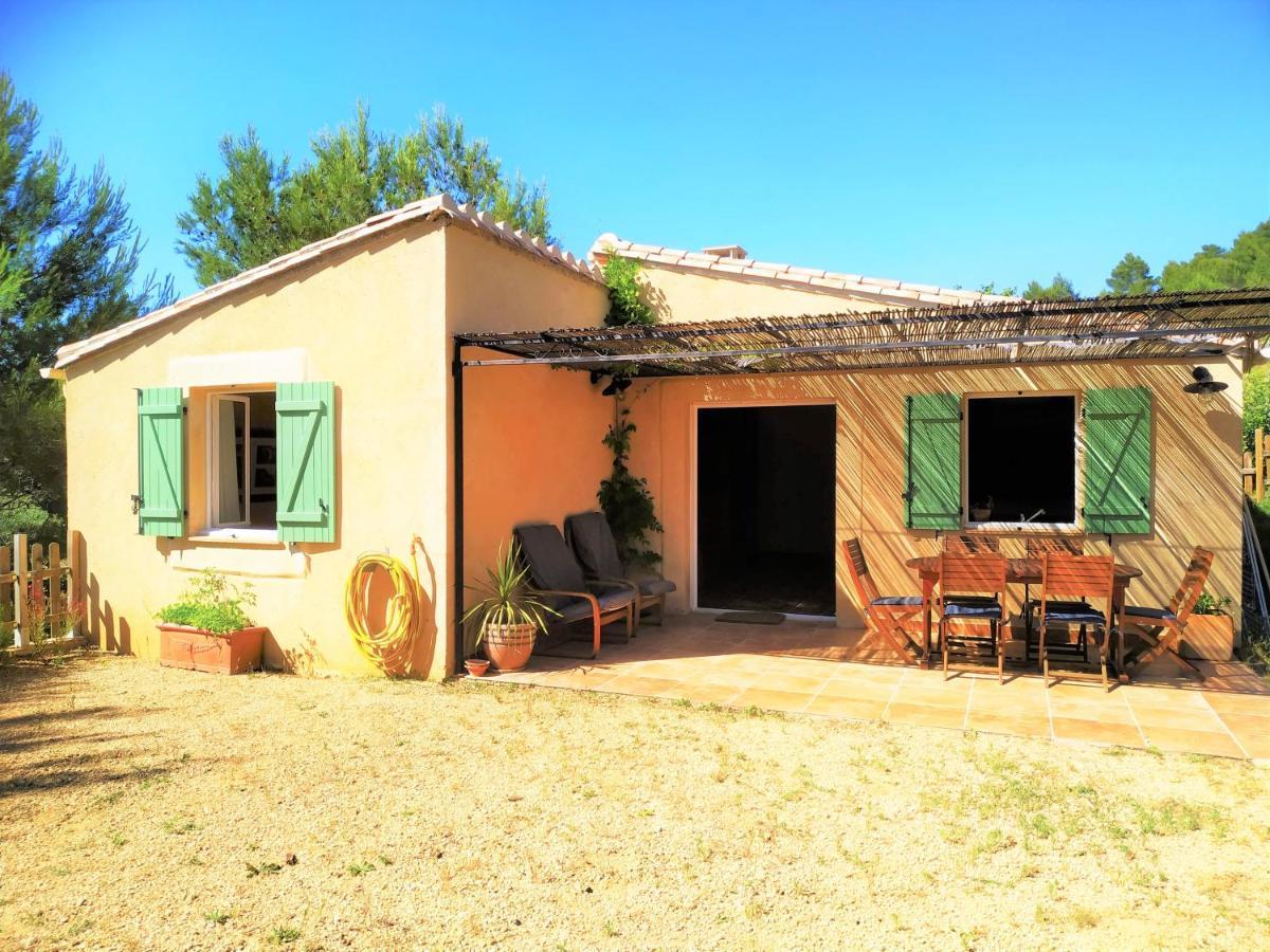 L'Arbre A Soleil Villa Aigues-Vives  Bagian luar foto